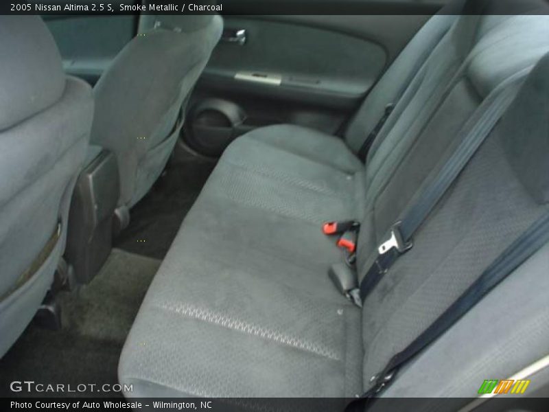 Smoke Metallic / Charcoal 2005 Nissan Altima 2.5 S