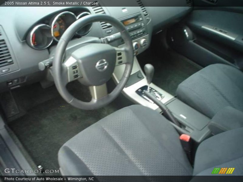 Smoke Metallic / Charcoal 2005 Nissan Altima 2.5 S