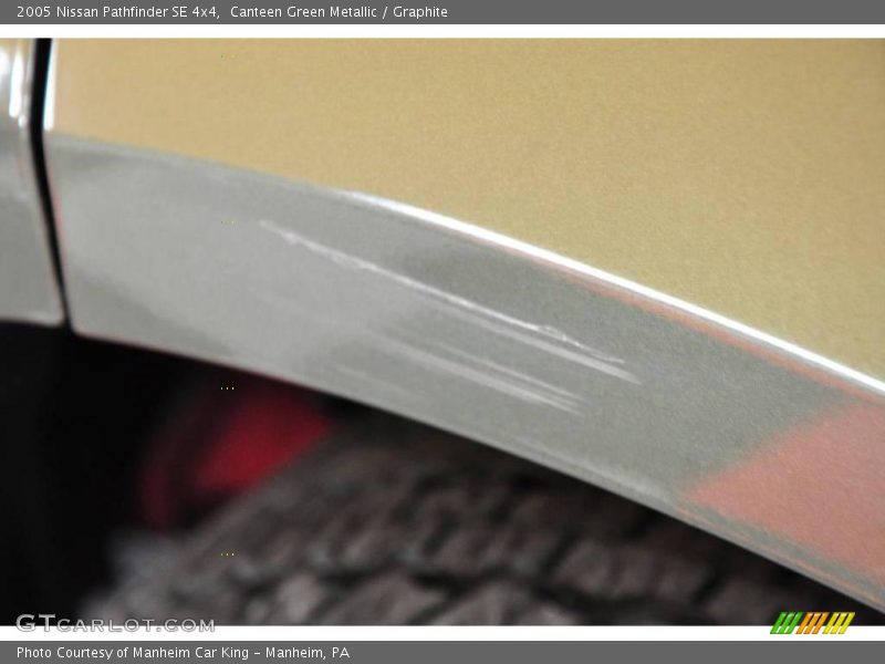 Canteen Green Metallic / Graphite 2005 Nissan Pathfinder SE 4x4