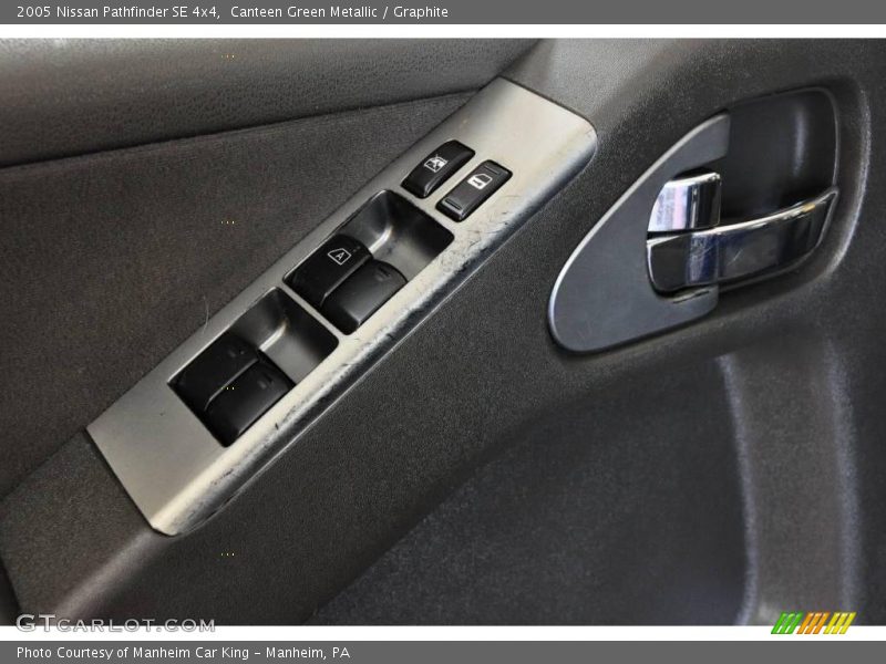 Canteen Green Metallic / Graphite 2005 Nissan Pathfinder SE 4x4