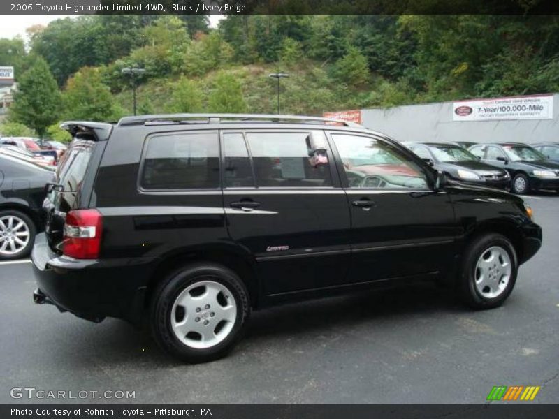 Black / Ivory Beige 2006 Toyota Highlander Limited 4WD