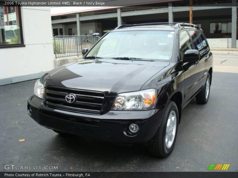 Black / Ivory Beige 2006 Toyota Highlander Limited 4WD