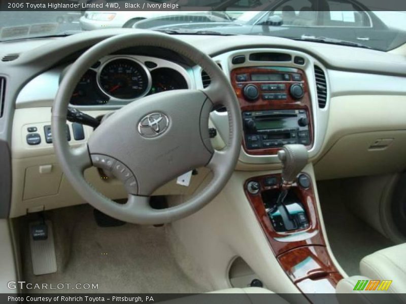 Black / Ivory Beige 2006 Toyota Highlander Limited 4WD