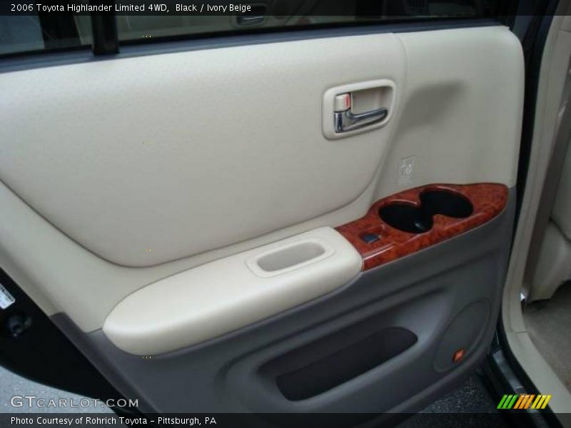 Black / Ivory Beige 2006 Toyota Highlander Limited 4WD