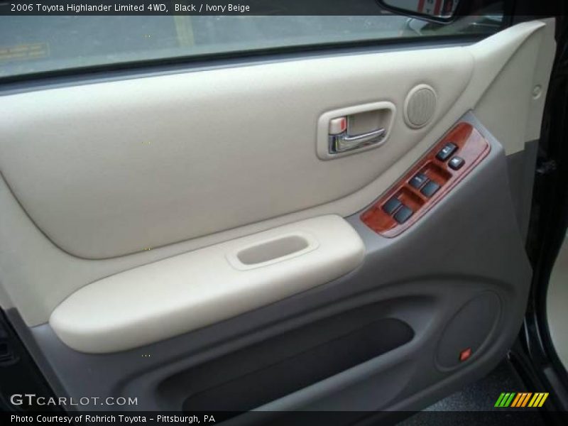 Black / Ivory Beige 2006 Toyota Highlander Limited 4WD