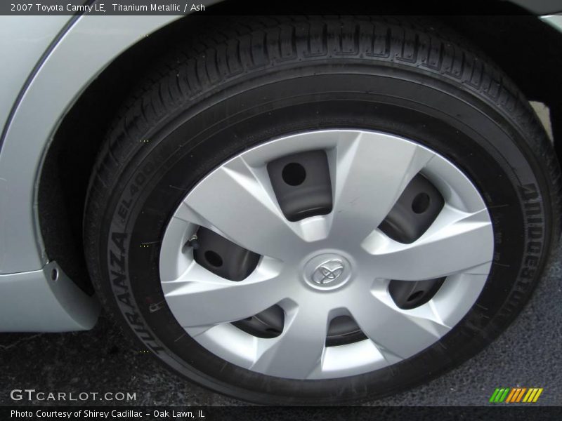 Titanium Metallic / Ash 2007 Toyota Camry LE