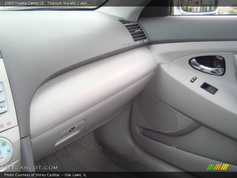 Titanium Metallic / Ash 2007 Toyota Camry LE