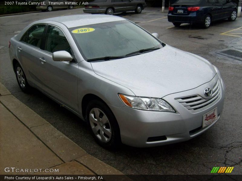 Titanium Metallic / Ash 2007 Toyota Camry LE