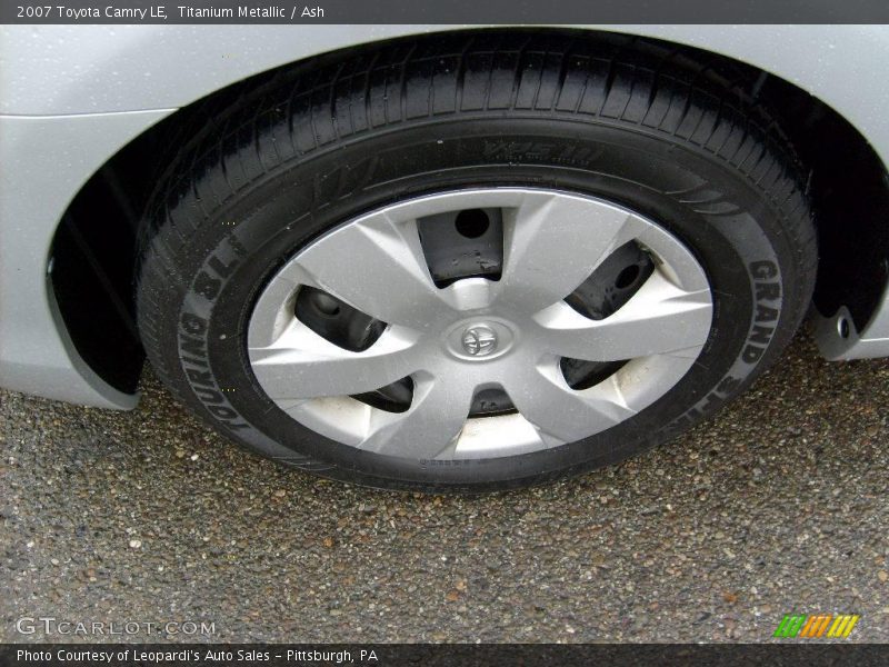 Titanium Metallic / Ash 2007 Toyota Camry LE