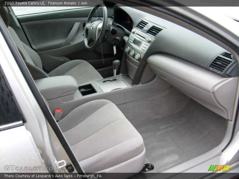 Titanium Metallic / Ash 2007 Toyota Camry LE