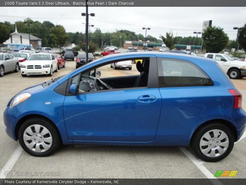 Blazing Blue Pearl / Dark Charcoal 2008 Toyota Yaris S 3 Door Liftback