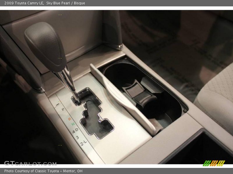 Sky Blue Pearl / Bisque 2009 Toyota Camry LE