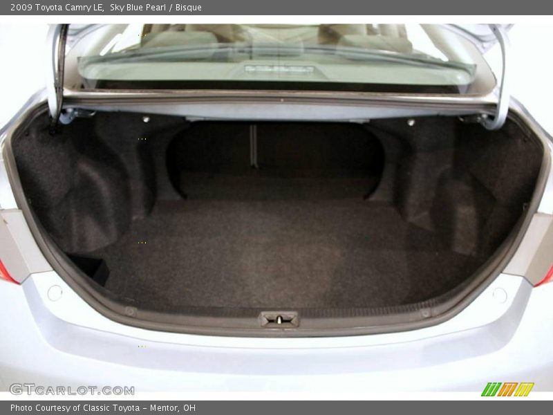Sky Blue Pearl / Bisque 2009 Toyota Camry LE