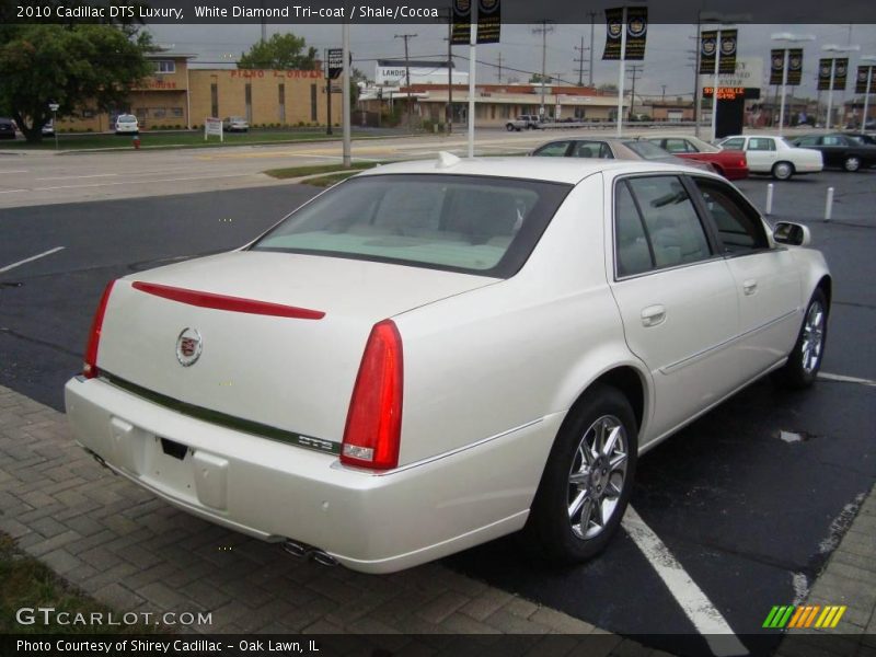 White Diamond Tri-coat / Shale/Cocoa 2010 Cadillac DTS Luxury
