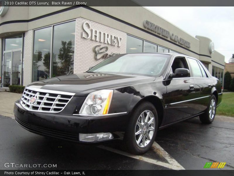 Black Raven / Ebony 2010 Cadillac DTS Luxury