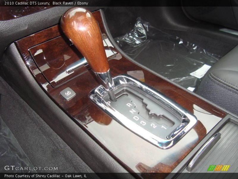 Black Raven / Ebony 2010 Cadillac DTS Luxury