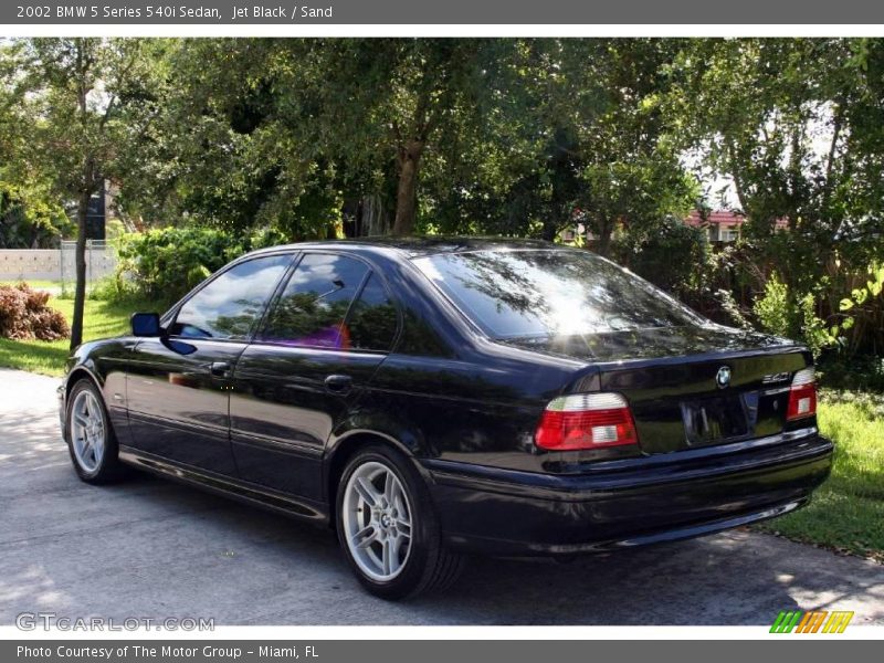 Jet Black / Sand 2002 BMW 5 Series 540i Sedan