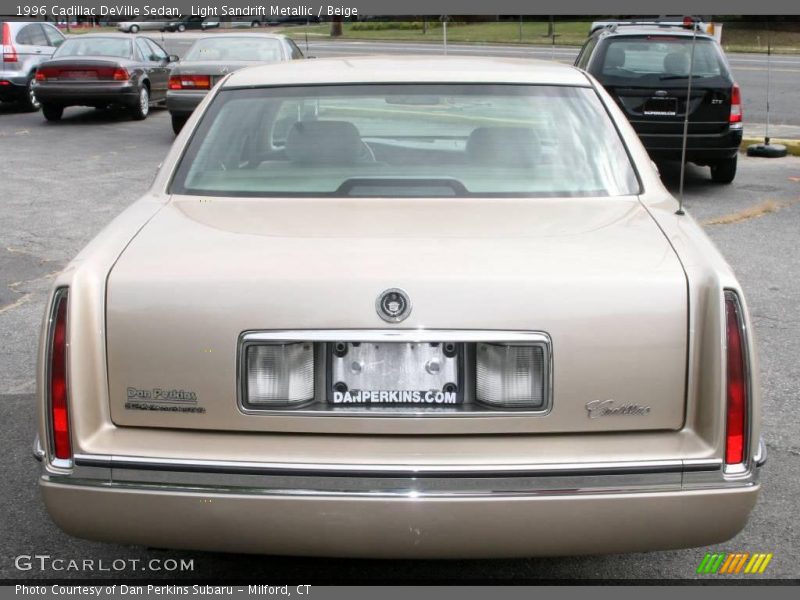 Light Sandrift Metallic / Beige 1996 Cadillac DeVille Sedan