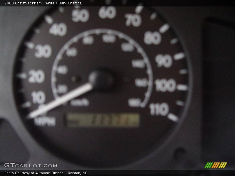 White / Dark Charcoal 2000 Chevrolet Prizm