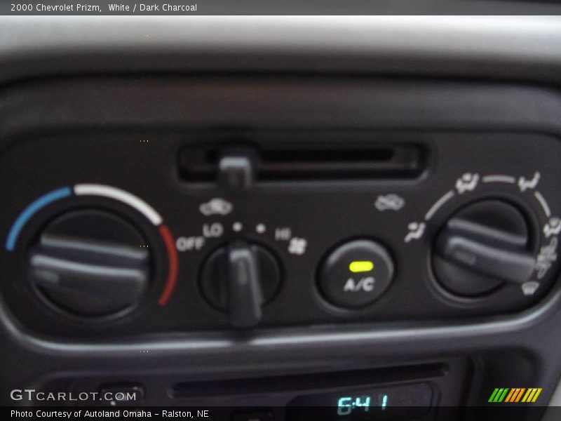 White / Dark Charcoal 2000 Chevrolet Prizm
