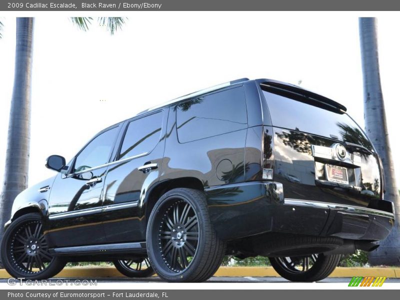 Black Raven / Ebony/Ebony 2009 Cadillac Escalade