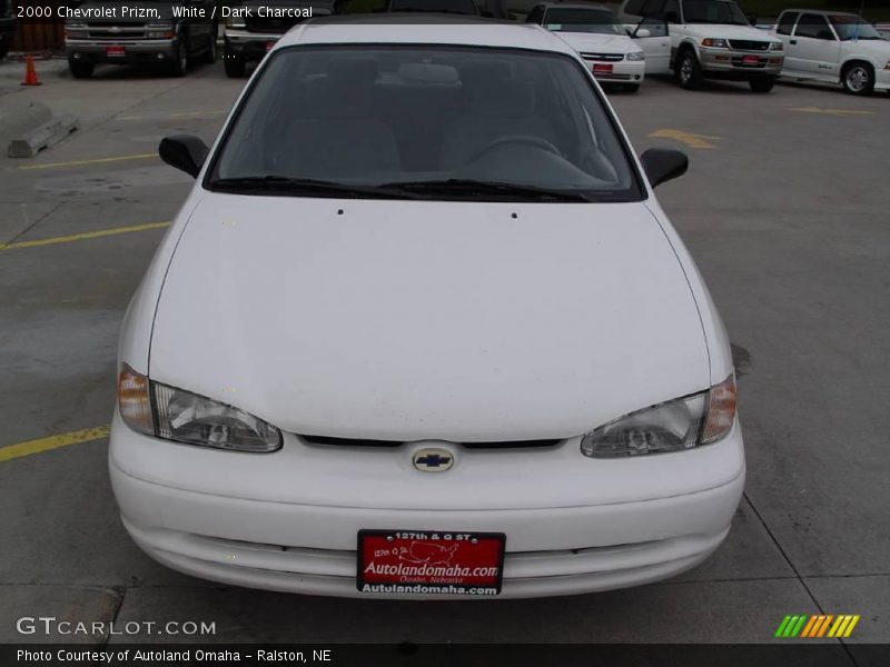White / Dark Charcoal 2000 Chevrolet Prizm