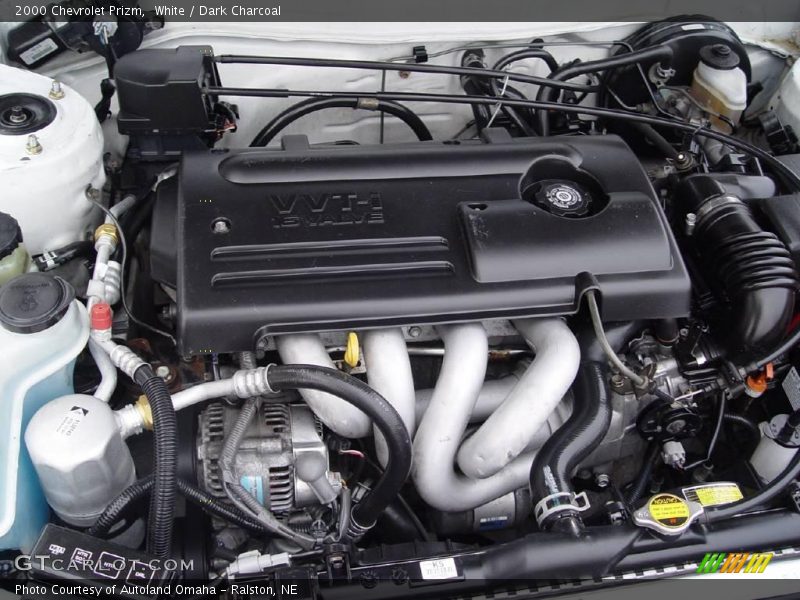 White / Dark Charcoal 2000 Chevrolet Prizm