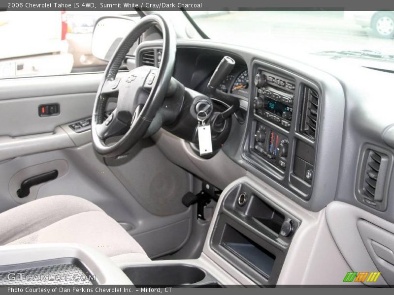 Summit White / Gray/Dark Charcoal 2006 Chevrolet Tahoe LS 4WD