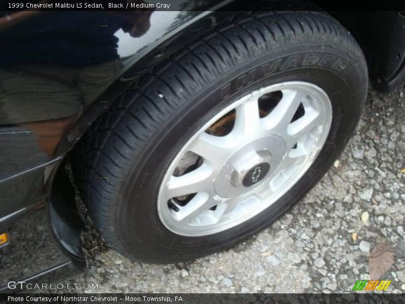 Black / Medium Gray 1999 Chevrolet Malibu LS Sedan