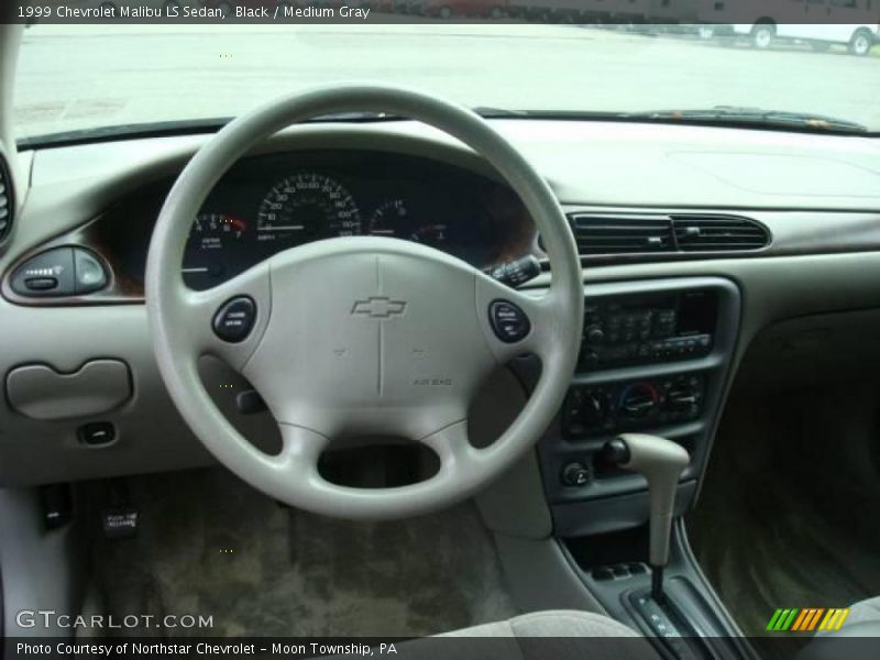Black / Medium Gray 1999 Chevrolet Malibu LS Sedan