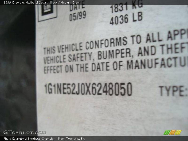 Black / Medium Gray 1999 Chevrolet Malibu LS Sedan