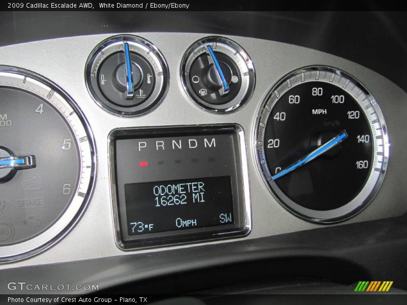 White Diamond / Ebony/Ebony 2009 Cadillac Escalade AWD