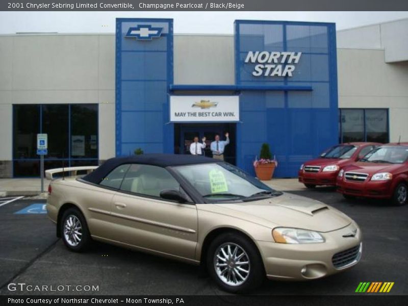Champagne Pearlcoat / Black/Beige 2001 Chrysler Sebring Limited Convertible