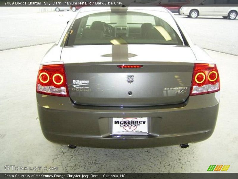 Dark Titanium Metallic / Dark Slate Gray 2009 Dodge Charger R/T