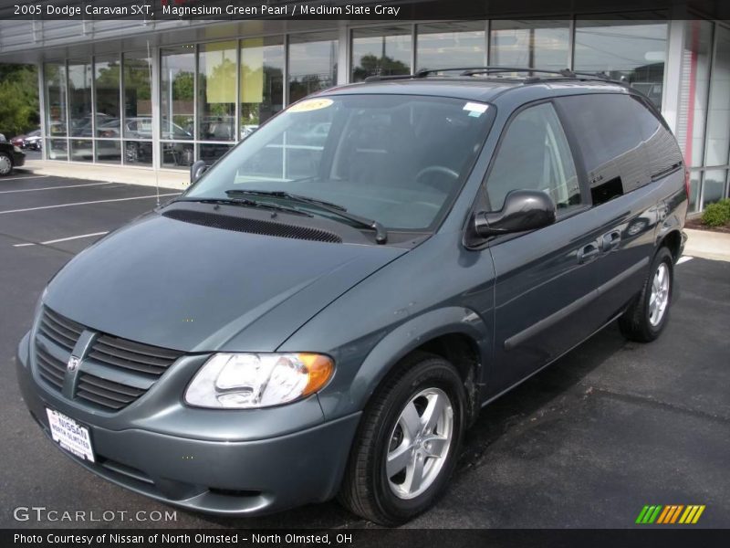 Magnesium Green Pearl / Medium Slate Gray 2005 Dodge Caravan SXT