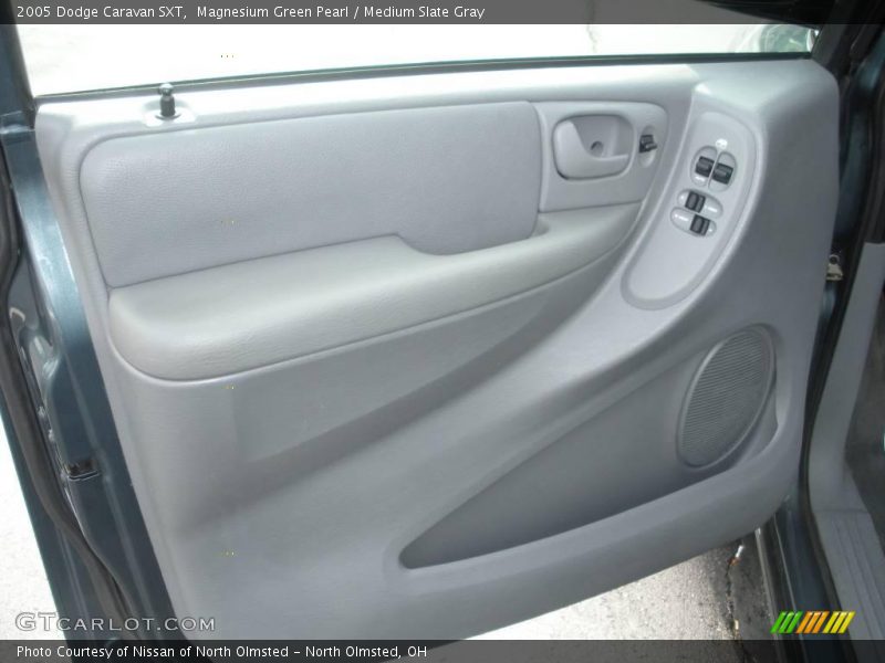 Magnesium Green Pearl / Medium Slate Gray 2005 Dodge Caravan SXT