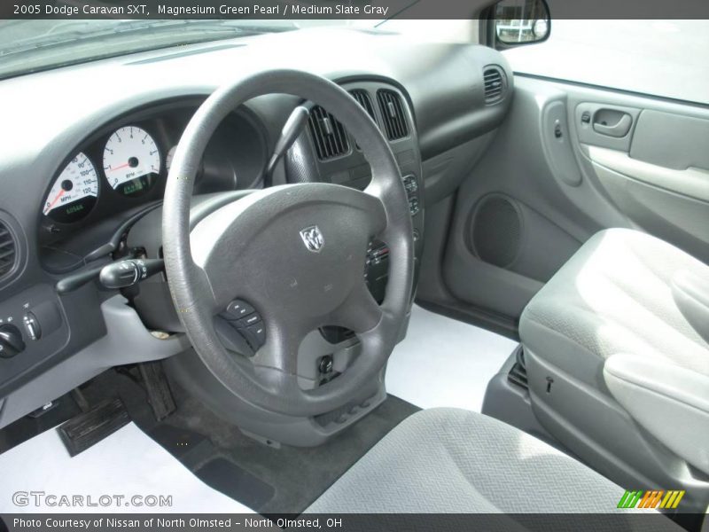 Magnesium Green Pearl / Medium Slate Gray 2005 Dodge Caravan SXT