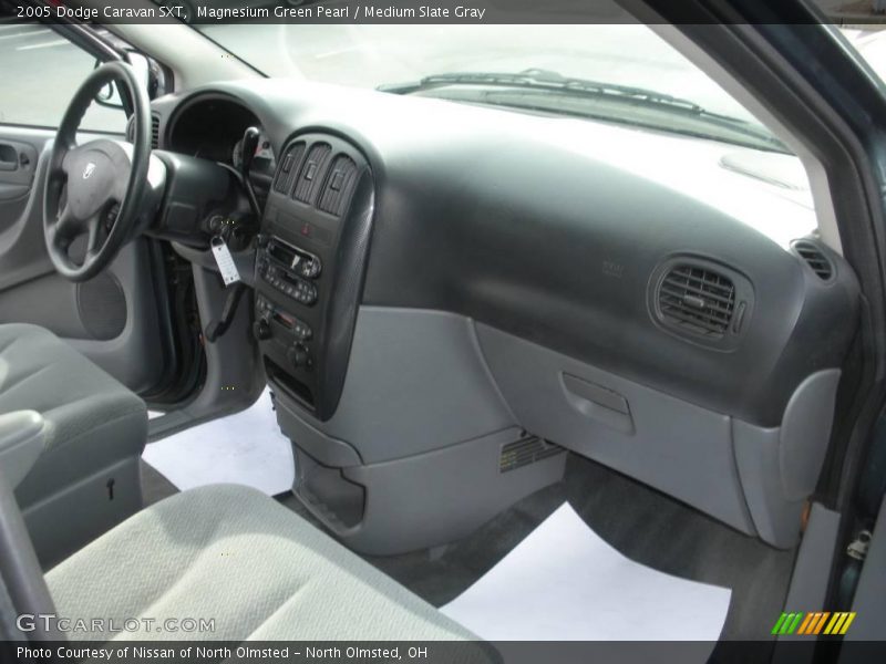 Magnesium Green Pearl / Medium Slate Gray 2005 Dodge Caravan SXT