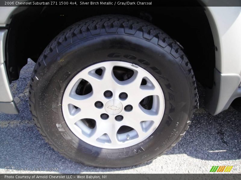 Silver Birch Metallic / Gray/Dark Charcoal 2006 Chevrolet Suburban Z71 1500 4x4