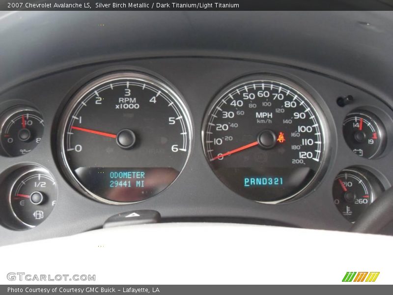 Silver Birch Metallic / Dark Titanium/Light Titanium 2007 Chevrolet Avalanche LS