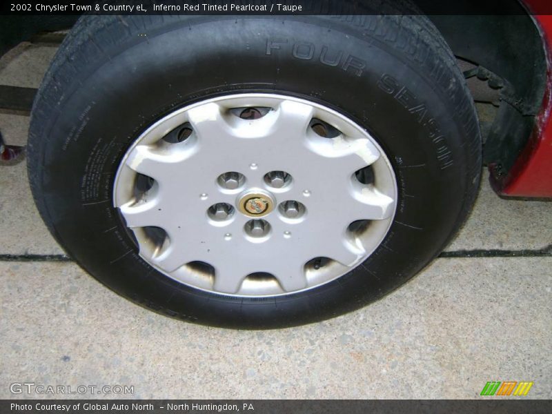 Inferno Red Tinted Pearlcoat / Taupe 2002 Chrysler Town & Country eL