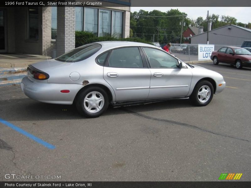 Silver Frost Metallic / Graphite 1996 Ford Taurus GL