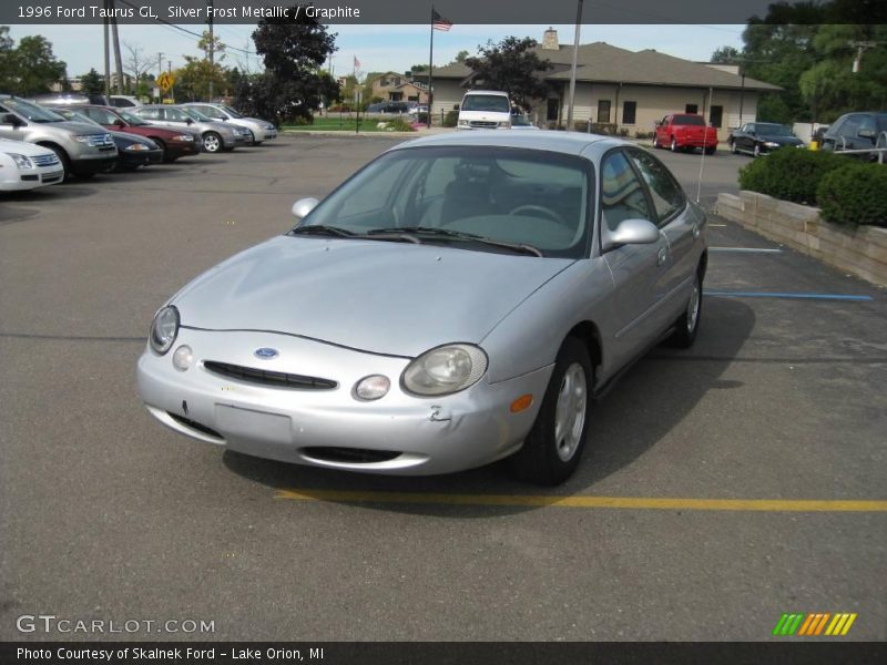 Silver Frost Metallic / Graphite 1996 Ford Taurus GL