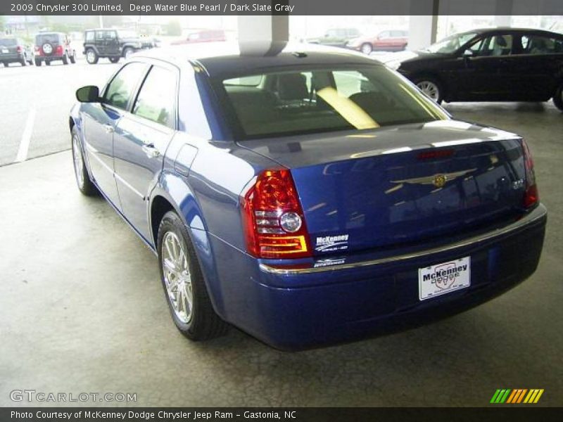 Deep Water Blue Pearl / Dark Slate Gray 2009 Chrysler 300 Limited