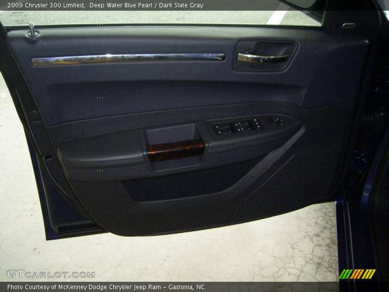 Deep Water Blue Pearl / Dark Slate Gray 2009 Chrysler 300 Limited