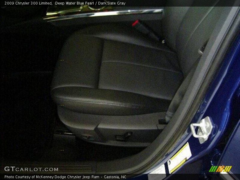 Deep Water Blue Pearl / Dark Slate Gray 2009 Chrysler 300 Limited