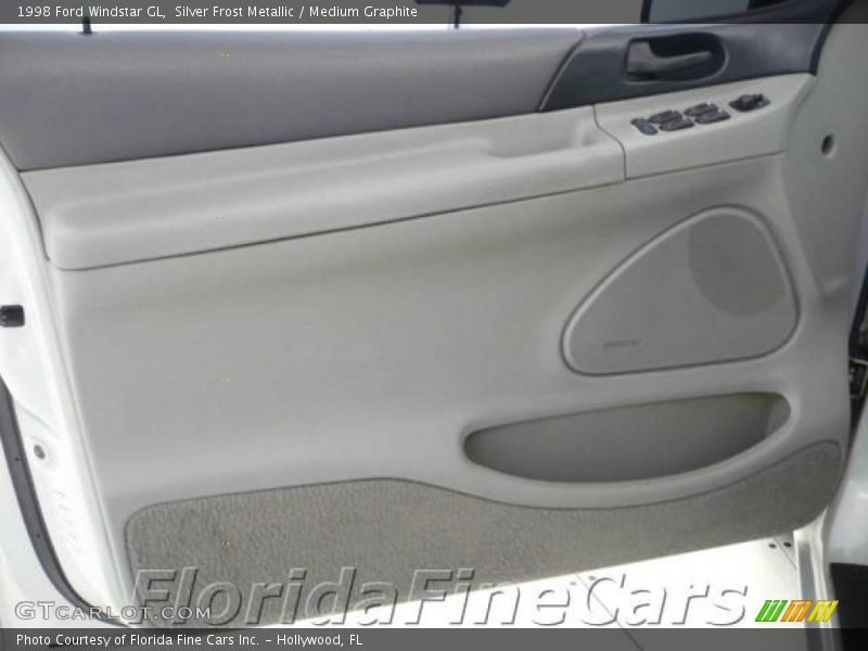 Silver Frost Metallic / Medium Graphite 1998 Ford Windstar GL