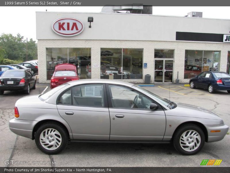 Silver / Gray 1999 Saturn S Series SL2 Sedan