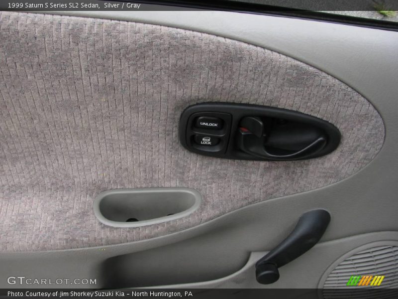 Silver / Gray 1999 Saturn S Series SL2 Sedan