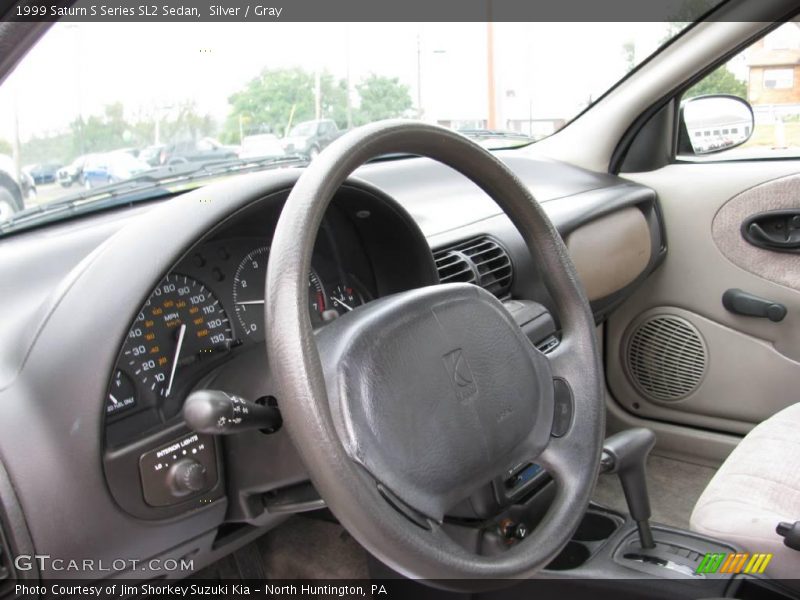 Silver / Gray 1999 Saturn S Series SL2 Sedan